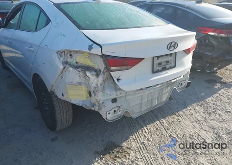 2017 Hyundai Elantra Se z USA, uszkodzony, nr VIN 5NPD74LF9HH102299